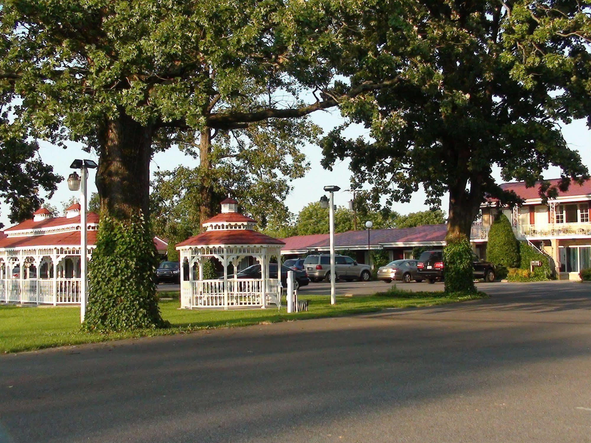 Murray Inn And Art Gallery 外观 照片